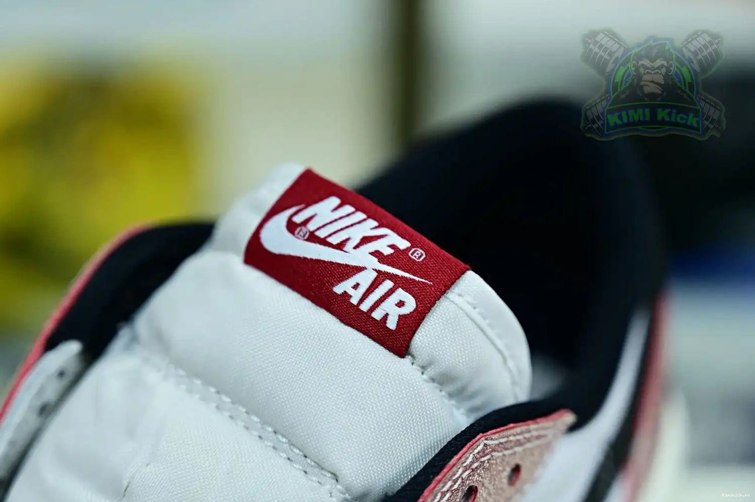 Trophy Kimikick Air x Jordan Room Low Jordan1 OG 0606